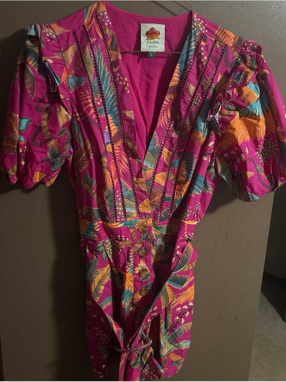 FARM Rio Fuchsia Tropical Button-Front V-Neck Dress